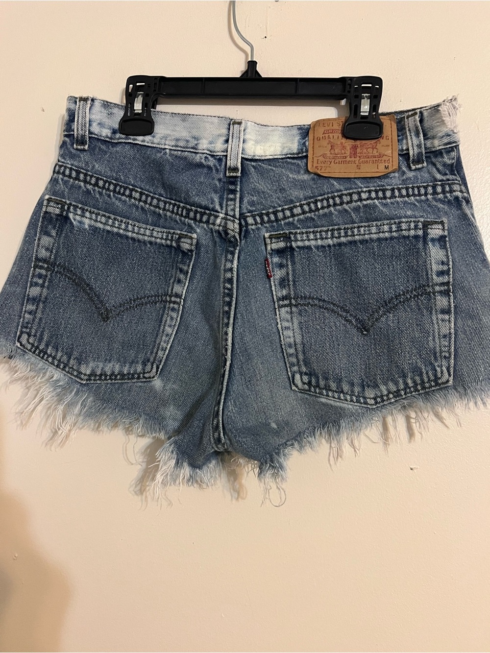 Levi's 577 cut-off denim shorts. Low rise ytk